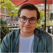 Estudiante universitario con C1 de Inglés ofrece clases presenciales a domicilio de Inglés para Primaria, ESO o Bachillerato