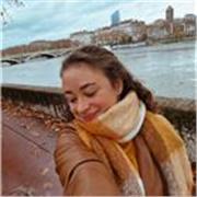 Cours de français pour tous niveaux professeure française, bilingue en anglais