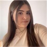 Soy una persona muy amable y con mucha paciencia para enseñar y explicar.