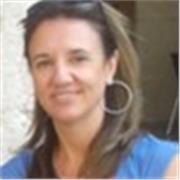 Doctora en lingüística española, con más de veinte años de experiencia, da clases de español lengua extranjera online 