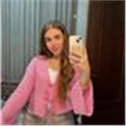Maestra de Educación Primaria (bilingüe) con mención en Educación Especial y máster en atención a la diversidad 