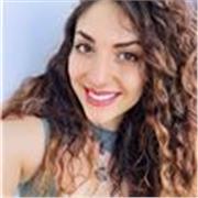 Offro lezioni individuali e personalizzate per bambini e ragazzi che desiderano acquisire un metodo di studio efficace.