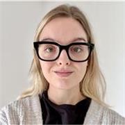 Profesora de lengua y literatura. Apoyo escolar y preparación de exámenes con un enfoque cercano. Presencial y online
