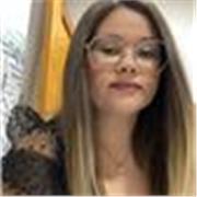 Profesora de apoyo escolar para educación primaria