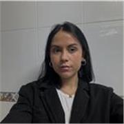 Educadora Social a la que le encantan los niños/as. Cualificada para dar clases a niños/as de primaria de todas las materias.