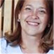 Profesora en Ciencias Sociales y Humanidades.Luc. en Educación religiosa y magistranda en Cs. Sociales. Con 23 años de experiencia