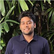 English tutor with IELTS band score 7.5, who teaches children, teens and adults