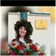 Se hai bisogno di aiuto compiti contattami,ho giá esperienza,seguo 2 ragazzi delle medie ma ho spazio anche per altri ragazzi!