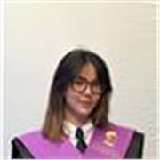 Estudiante de Psicología (4º año),exalumna del Colegio Americano y profesora de Inglés para niños de 6 a 15 años