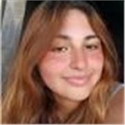 Universitaria con Bachillerato Científico da clases de matemáticas, biología y lengua para Primaria y ESO en Valencia.