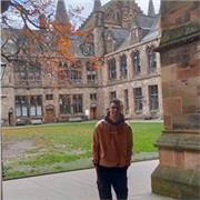 Estudiante de último año de estudios ingleses de 21 años imparte clases de inglés. Nota media de 8.4 en la carrera y con experiencia Erasmus+ en Irlanda