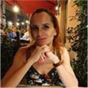 Offro ripetizioni di francese in presenza o online a bambini e ragazzi. 
Abito a Pessano con Bornago. 
Sono una ex educatrice di un presso le scuole. Ho lavorato in aziende multinazionale e fatto il liceo linguistico A.Manzoni a Milano. Amo soprattutto il