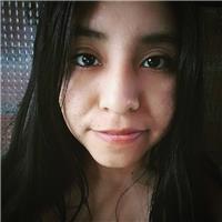 Profesora en Historia, Historia del Arte, Ciencias Sociales, Filosofía, Literatura, Matemáticas y Comunicación. Nivel primaria y secundaria