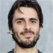 Profesor de inglés especializado en exámenes IELTS, clases de conversación y niveles B1, B2, C1 y C2.