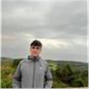 Soy un profesor de fútbol muy dinámico y enérgico y daría clases a todo tipo de edades 