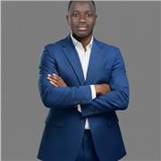 Professeur de français expérimenté dans le domaine et prêt à vous aider