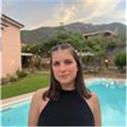 Hai bisogno di una mano con i compiti? Io ci sono, dimmi di cosa hai bisogno e cominciamo! 