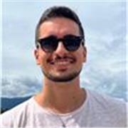 Cerchi un insegnante che ti aiuti finalmente ad apprendere la lingua inglese?
Sei atterrato nel posto giusto!