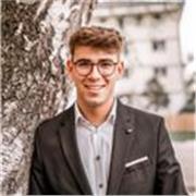 Hauptfächer als Schwerpunkt: Nachhilfe für Deutsch, Mathe und Englisch 