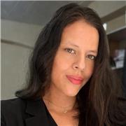 Professora licenciada pela UFAM há um ano com dois anos de experiência em reforço escolar