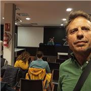 Metódico y muy didáctico. A alumnos con dificultades para el estudio.  Adultos y niños