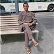 Prof d'anglais proposant des cours à domicile pour tout niveau.