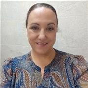 Maestra de Educación Primaria con más de 15 años de experiencia como tutora de alumnos de 6 a 12 años.