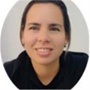 Profesora con experiencia en acompañamiento educativo y en la orientacion de niños y niñas con diferentes necesidades.