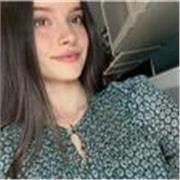 profesora de inglés para impartir clase a niños