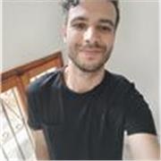 I give italian grammar lessons and conversational lesson based on my student level