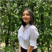 Profesora de español y audiovisual para niños de las 8 en adelante