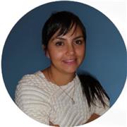 Especialista en análisis financieros, indicadores de sostenibilidad y estándares de divulgación