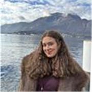 Profesora de Lengua Castellana y Literatura a todo tipos de edades, desde infantil, primaria, ESO hasta bachillerato