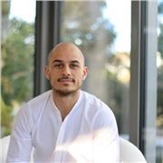 I give coaching sessions for anyone seeking support for learning, establishing goals and developing personal skills