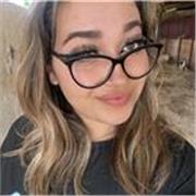 Estudiante universitaria de Historia con experiencia dando clases de apoyo a alumnos de primaria y ESO.