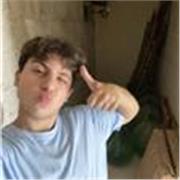 Ragazzo delle superiori di fasano , offre la possibilità di insegnare inglese a bambini e ragazzi delle elementari e medie
