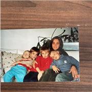 Professeur d’origine brésilienne enseigne le portugais aux enfants et aux adultes voulant perfectionner la conversation