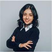 English teacher with innovative and creative teaching style