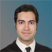 Estudiante excelente de ciencias del mar, con matrícula en biología, geología y ciencias ambientales.