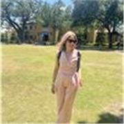 Profesora con amplia experiencia en la docencia de idiomas.