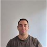 Me defino como una persona tranquila, ambiciosa y con ganas de enseñar lo aprendido. Primaria 