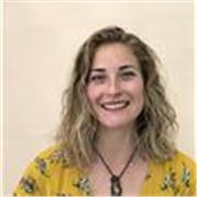 Licenciada en tecnología médica, hispanohablante nativa, dicto clases de español técnico en biología, de manera remota