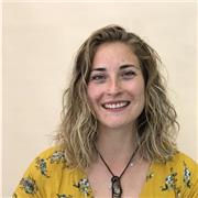 Licenciada en tecnología médica, hispanohablante nativa, dicto clases de español técnico en biología, de manera remota