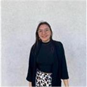 Profesora de educación básica con experiencia en la realización de clases virtuales