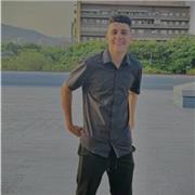 Soy una persona clara y paciente. Daré clases de mates a niños o deporte futbol