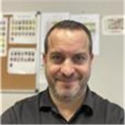 Professionnel disponible pour votre réussite dans le domaine de la santé et notamment dans le cursus aide-soignant !