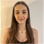 Acabo de acabar bachillerato de humanidades (puedo dar en todo eso) latín, catalán,castellano,historia,filosofía,escritura,lectura