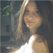 Estudiante de bachillerato con excelentes en todas las materias de lengua desde infantil.