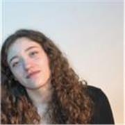 Studentessa universitaria offre ripetizioni online per medie e superiori (inglese, spagnolo, francese, scienze). 