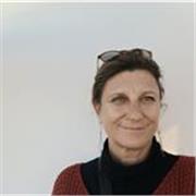 Insegno italiano con passione strutturando lezioni per tutte le esigenze e età. 